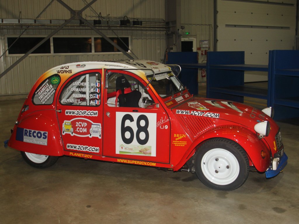 2CV sponsorisée par RECOS machines